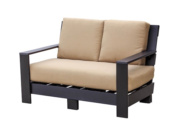 Wildridge | Contemporary Deep Seat Love Seat with Cushions